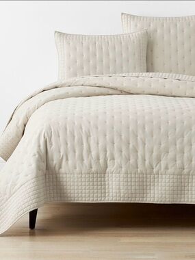 Company Cotton Pintuck Quilt - Oatmeal
